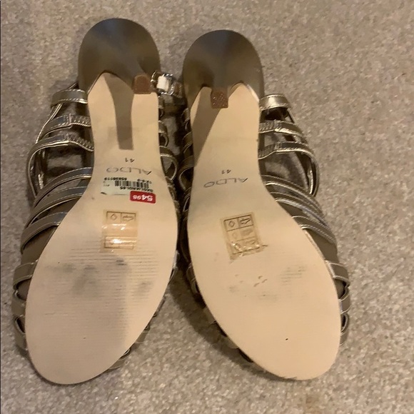New Aldo Gold High Heel Sandals Sz 41 - Picture 4 of 5